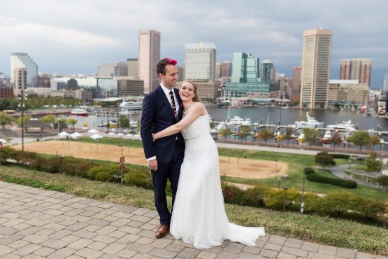 Bride and groom photos in Federal Hill Park (Baltimore, MD) Bride and groom photos in Federal Hill Park (Baltimore, MD)